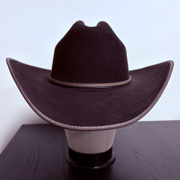NEW!! Stetson Stallion- Foothills B Cowboy Hat. Size 7 1/8. Color Chocolate - Picture 2 of 6